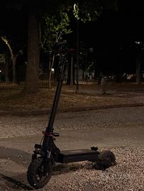 monopattino elettrico iscooter ix5s