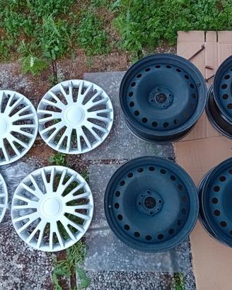 Kit 4 Cerchi in Acciaio / Ferro 16" (7Jx16 ET31)