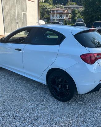 Alfa Romeo Giulietta 1.6 JTDm 120 CV Business
