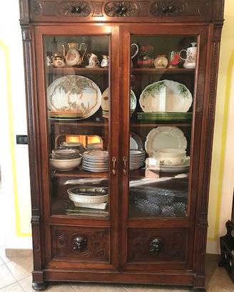 Mobile in legno massello