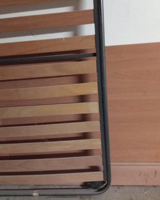 Rete a doghe di legno una piazza e 1/2.