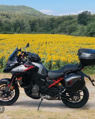 multistrada v4s gran tour anno 2024