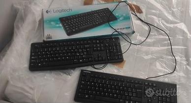 Due tastiere per computer