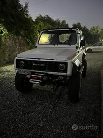 Suzuki sj413