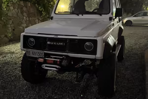 Suzuki sj413