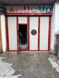 PORTONE GARAGE / MAGAZZINO A 4 ANTE