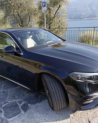 Mercedes-Benz class E 220d amg line plus