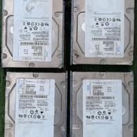 4 DISCHI IBM DA 3,5" SAS 6GB 15K CAPACITA 300GB