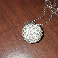 Collana 40 cm con ciondolo sfera bianca strass 2,2
