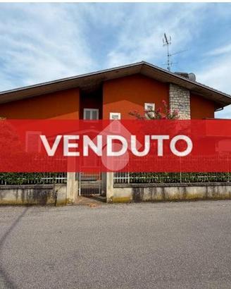 VILLA SINGOLA A MANERBIO