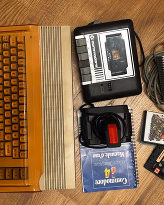 Commodore 64 + Datassette, Gioco, Joystick