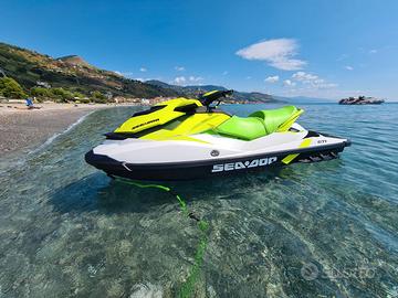 Seadoo GTI 130 + Carrello Omologato + Accessori