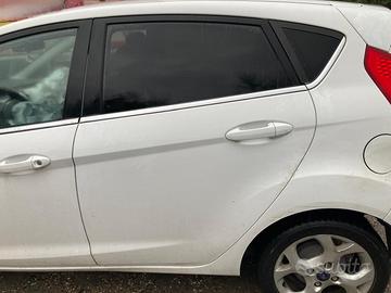 PORTIERA POSTERIORE SINISTRA FORD Fiesta 6Â° Serie