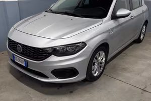 Fiat Tipo 1.4 4 porte Easy