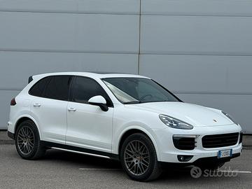 Porsche cayenne 3.0D PLATINUM 2017