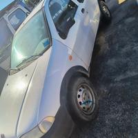 Fiat Strada 1.9d per ricambi 