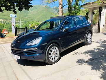 Porsche Cayenne 3.0 Diesel 245hp Extra Full