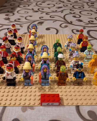 Minifigures LEGO Hidden Side