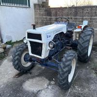 TRATTORE LAMBORGHINI