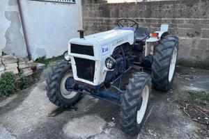 TRATTORE LAMBORGHINI