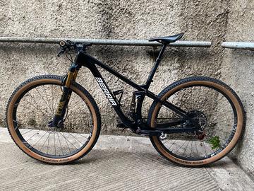 BERRIA MAKO BR TEAM EDITION 