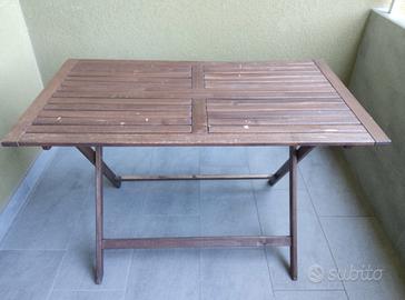Tavolo in legno per esterno richiudibile 