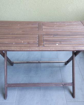 Tavolo in legno per esterno richiudibile 