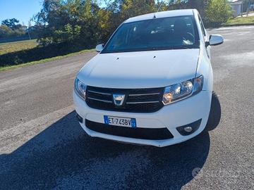 Dacia Sandero 1.5 dCi 8V 75CV Lauréate