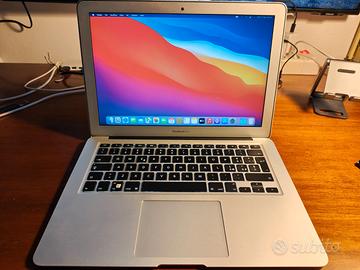 MacBook Air 13" 4GB