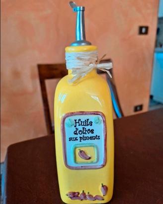 Dispenser ceramica design particolare per olio