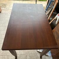 Tavolo sala allungabile