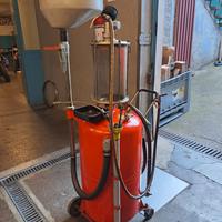 aspiratore olio e vasca lavapezzi wurth