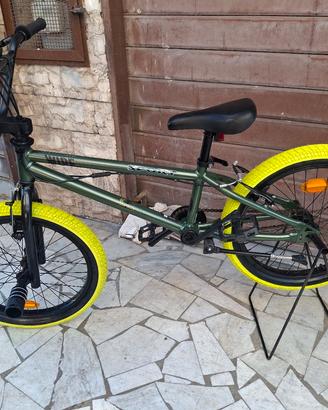 bici n.20 Marciante bmx doppio colore 