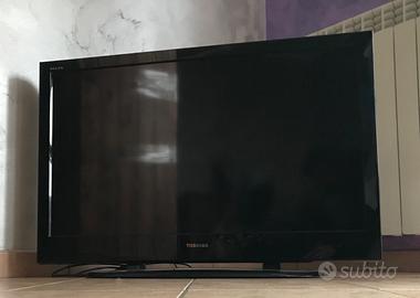 TV 40” TOSHIBA