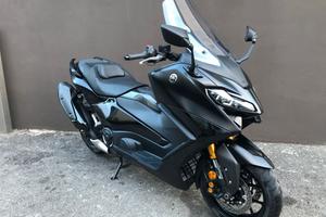 Yamaha TMAX 560 tech max