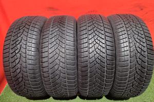 215 55 17 Gomme Invernali 2021 GoodYear 215 55 R17