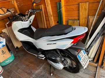 Scooter Honda PCX 125 2015