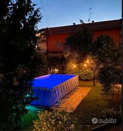 Piscina Bestway Solo fino a fine mese.