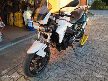 BMW F800R