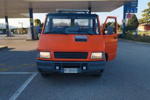 Carroattrezzi patente b