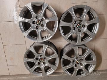 Cerchi in lega 16 Alfa Romeo Giulietta 