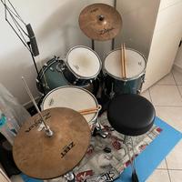 Batteria completa con sgabello