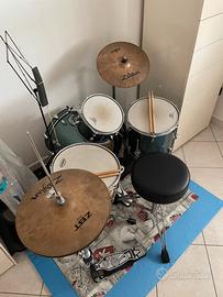 Batteria completa con sgabello