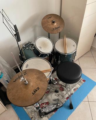 Batteria completa con sgabello