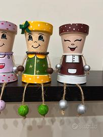 Vasetti di terracotta dipinti