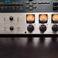 Preamplificatore behringer modello