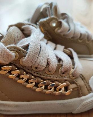Scarpe GUESS Neonata tg 19