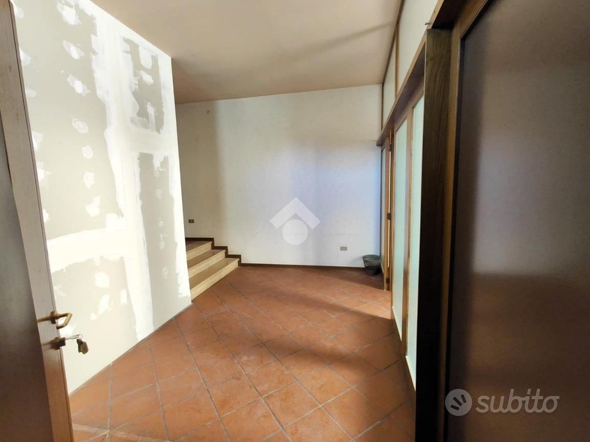 Apartment in Mantova, Fiera-Catena - Altro