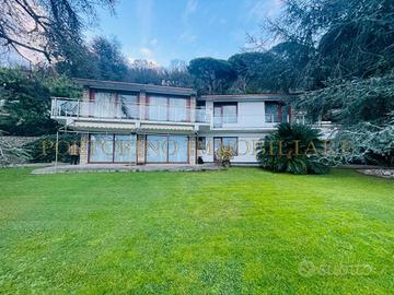 Villa di 1421 m² a Camogli