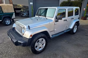 Jeep Wrangler UNLIMITED 2.8 CRD 200CV SAHARA